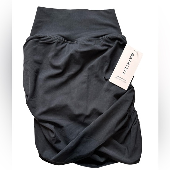 Athleta Dresses & Skirts - Athleta NWT Transcend Skort Black Size XS